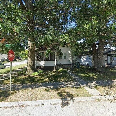 705 E Granet Ave, Hazel Park, MI 48030