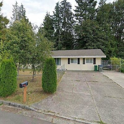 705 Ne Normandy Dr, Bremerton, WA 98310