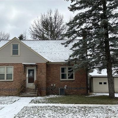 711 Sherman St, Good Thunder, MN 56037