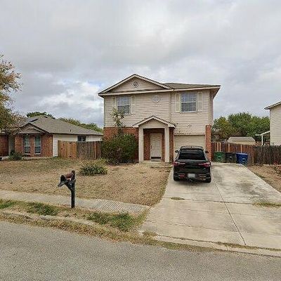 7211 Falcon Trl, San Antonio, TX 78227