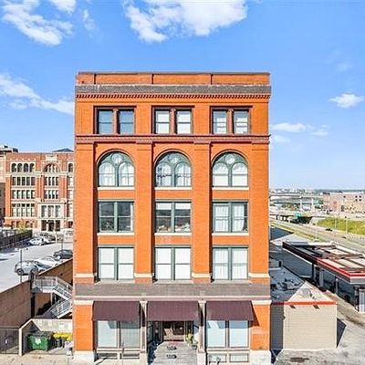 609 Central St #1107, Kansas City, MO 64105