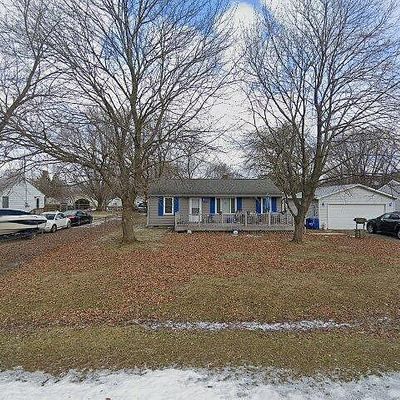 6207 Crabtree Ln, Burton, MI 48519