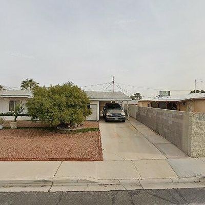 625 Essex West Dr, Las Vegas, NV 89107