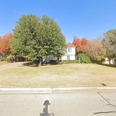 6304 Greenway Rd, Fort Worth, TX 76116