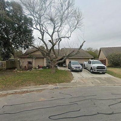 6307 Fox Creek St, San Antonio, TX 78247