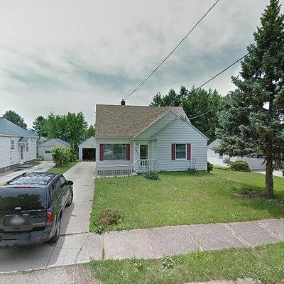 634 Chester Ave, Akron, OH 44314