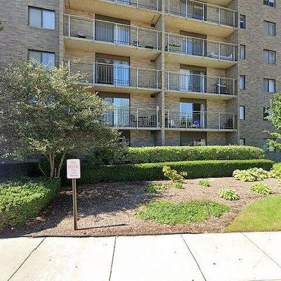 6340 Americana Dr #414, Willowbrook, IL 60527