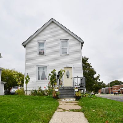 644 S Mcalister Ave, Waukegan, IL 60085