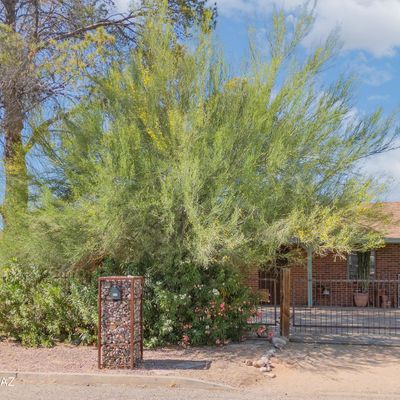 813 E Hedrick Dr, Tucson, AZ 85719