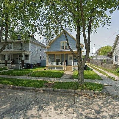 818 Belmont Ave, Racine, WI 53405