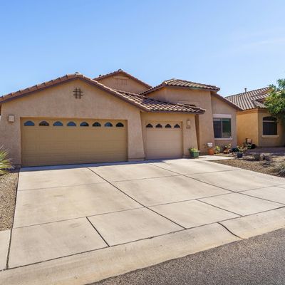 8180 N Fallen Petal Dr, Tucson, AZ 85743