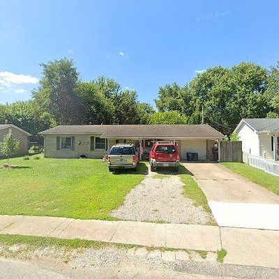 820 Princeton Dr, Whiteland, IN 46184