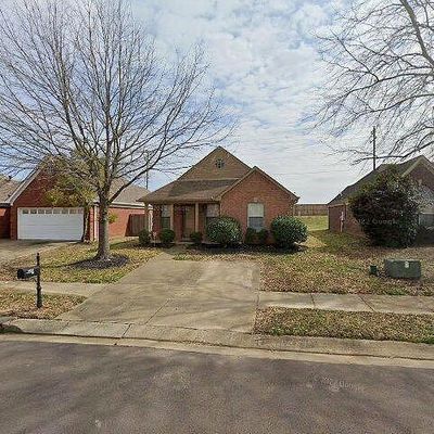 8284 Clubview Dr, Olive Branch, MS 38654