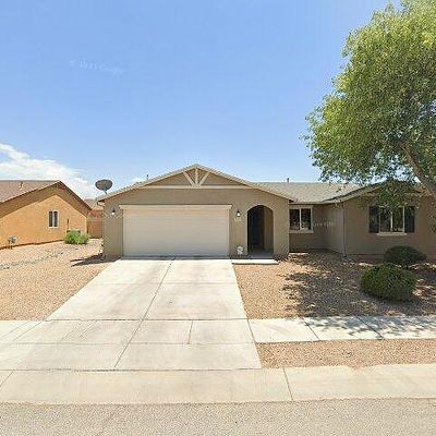 8373 W Green Kingfisher Ln, Tucson, AZ 85757