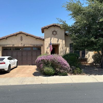 868 E Vesper Trl, San Tan Valley, AZ 85140