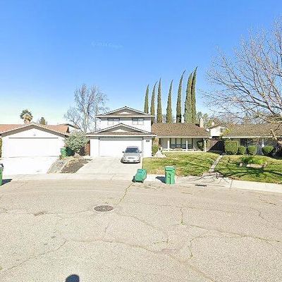 8844 Ravenwood Dr, Stockton, CA 95209