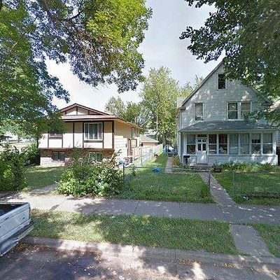 909 Cook Ave E, Saint Paul, MN 55106