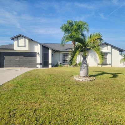 911 Sw 33 Rd St, Cape Coral, FL 33914