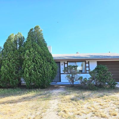 748 E Comstock St, Benson, AZ 85602