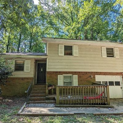 762 Maple Dr, Riverdale, GA 30274