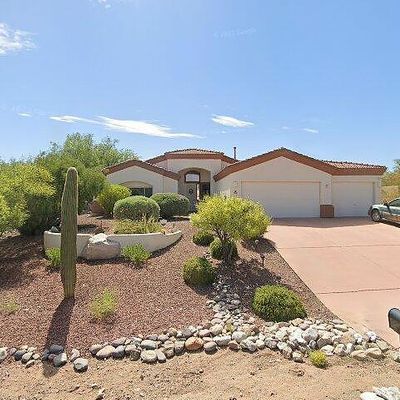 7700 N Via Atascadero, Tucson, AZ 85743