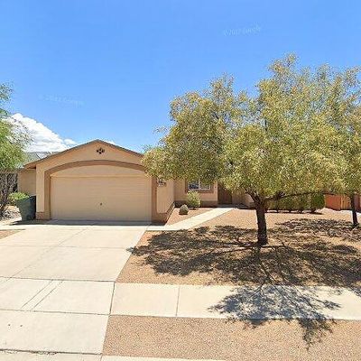 7993 S Teaberry Ave, Tucson, AZ 85747