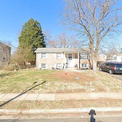 8002 Clifton St, Manassas, VA 20109