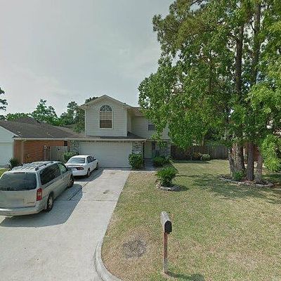 8006 Scarlet Tanager Dr, Humble, TX 77396