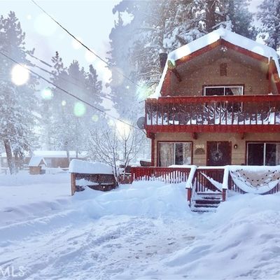 802 Robinhood Blvd, Big Bear City, CA 92314