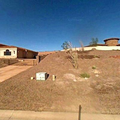 8030 Circula De Hacienda, Lake Havasu City, AZ 86406