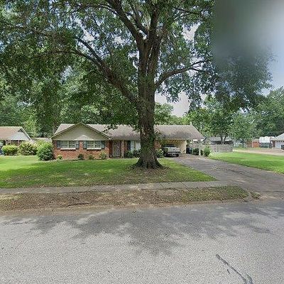 1020 Rich Rd, West Memphis, AR 72301