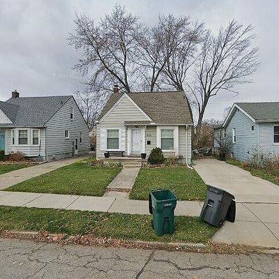 1036 Columbia Rd, Berkley, MI 48072