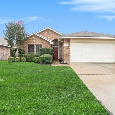 1057 Breeders Cup Dr, Fort Worth, TX 76179