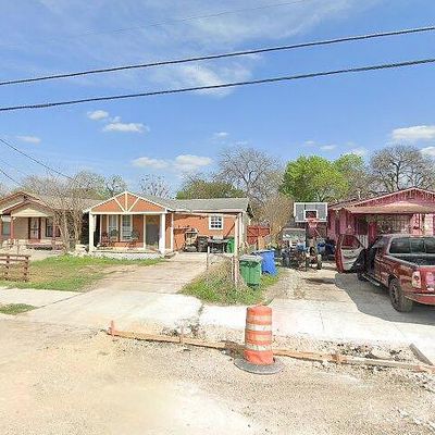 918 S San Joaquin Ave, San Antonio, TX 78237