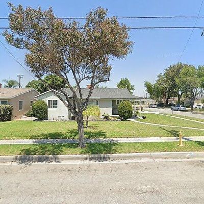 9243 Laurel St, Bellflower, CA 90706