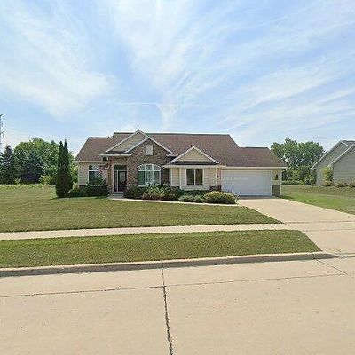 926 Diversity Dr, De Pere, WI 54115