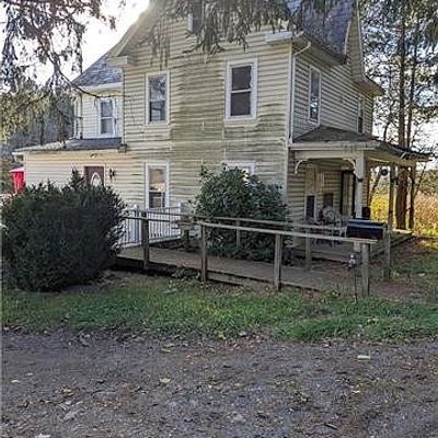 939 Molasses Valley Rd, Kunkletown, PA 18058