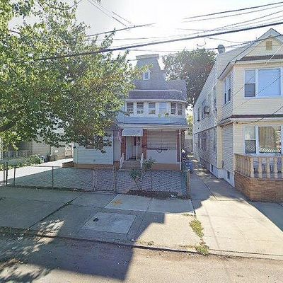 9510 106 Th St, Ozone Park, NY 11416