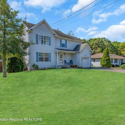 955 Rosewood Ave, Brick, NJ 08723