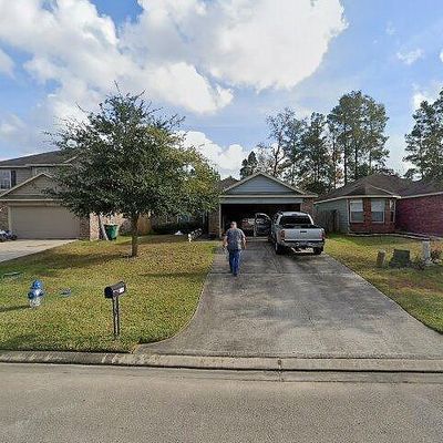 9734 Gulfstream Dr, Conroe, TX 77303