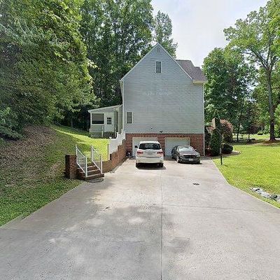 9807 Kendelwick Dr, North Chesterfield, VA 23236