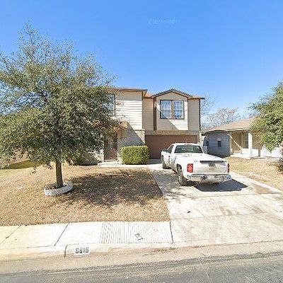 9915 Powderhouse Dr, San Antonio, TX 78239