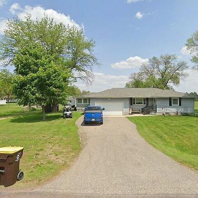 118 Weaver St, Welcome, MN 56181