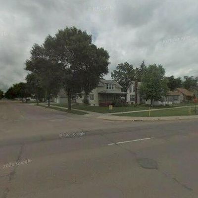 1204 2 Nd Ave N, Windom, MN 56101