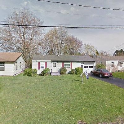 121 Vincent Ave, Liverpool, NY 13088