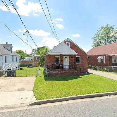 1212 Glacier Ave, Capitol Heights, MD 20743