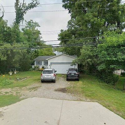 10746 Bogie Lake Rd, White Lake, MI 48386