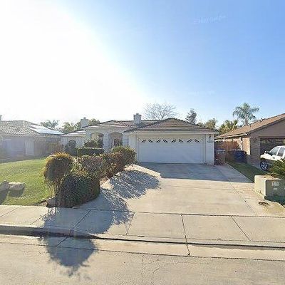 10907 Open Trail Rd, Bakersfield, CA 93311