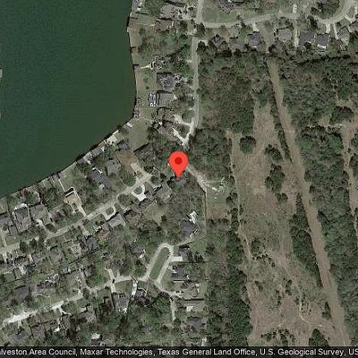 145 Lakeside Dr, Montgomery, TX 77356