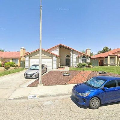 1621 Crestview Ct, Lancaster, CA 93535